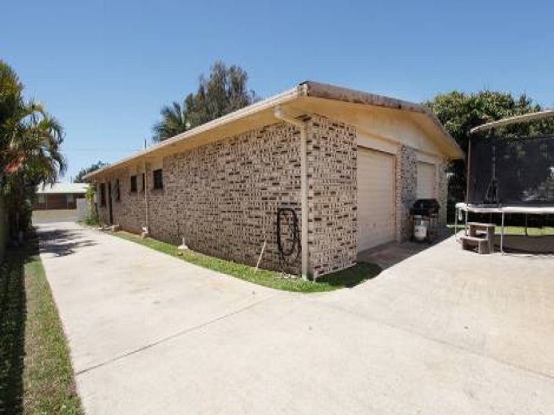 145 Broadwater Ave, Maroochydore QLD 4558