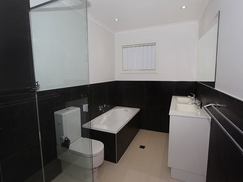 38 Mulgani Street, Warana QLD 4575