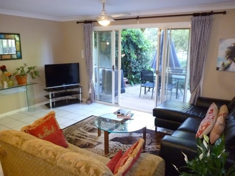 2/43 Dalton Drive, Maroochydore QLD 4558