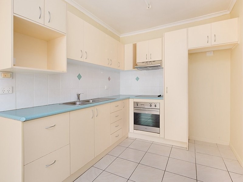 11/45 Bradman Avenue, Maroochydore QLD 4558