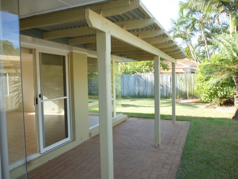 11 Watergum Place, Twin Waters QLD 4564