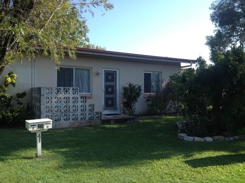 2/41 Hinkler Parade, Maroochydore QLD 4558