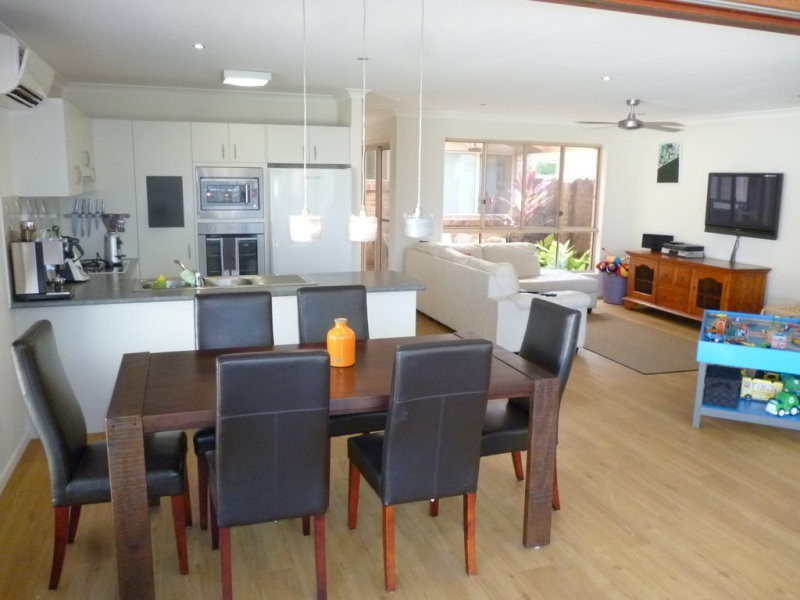 5 Franklin Place, Sippy Downs QLD 4556