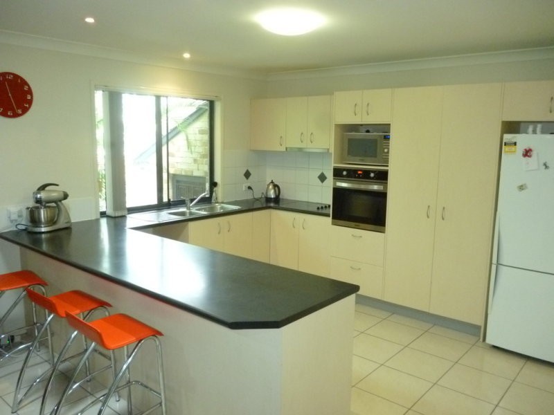 6 Birdwing Avenue, Bli Bli QLD 4560