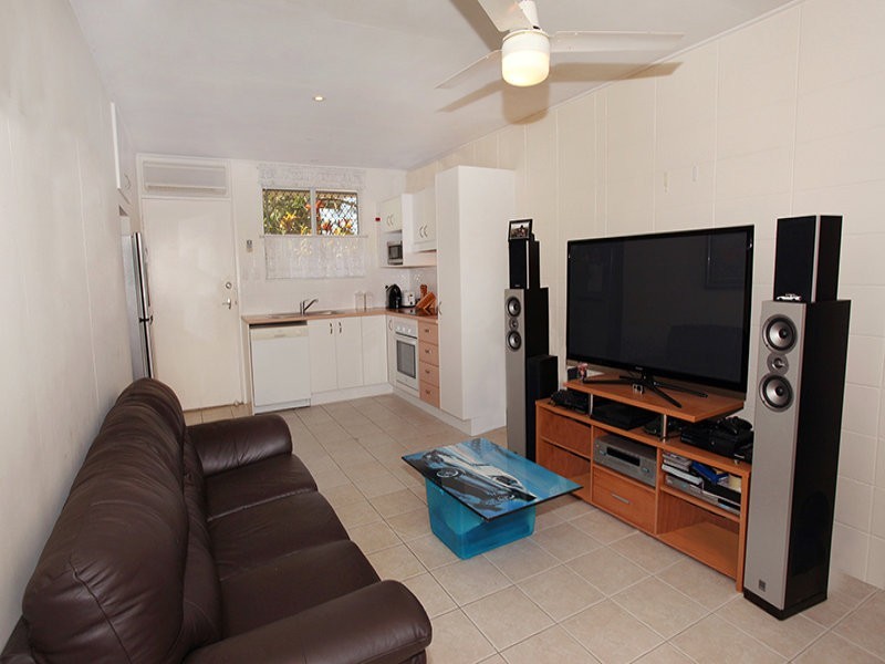 1/36 Yorlambu Parade, Maroochydore QLD 4558