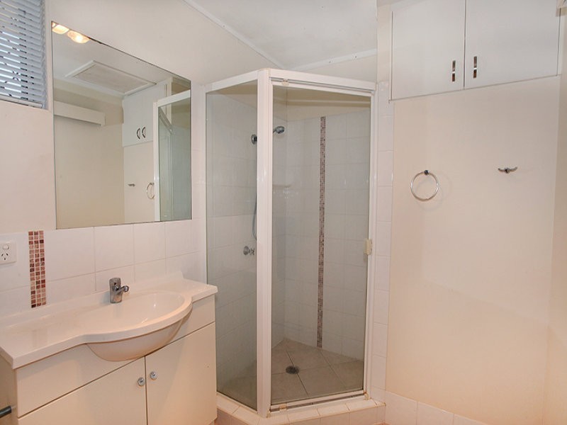 1/36 Yorlambu Parade, Maroochydore QLD 4558
