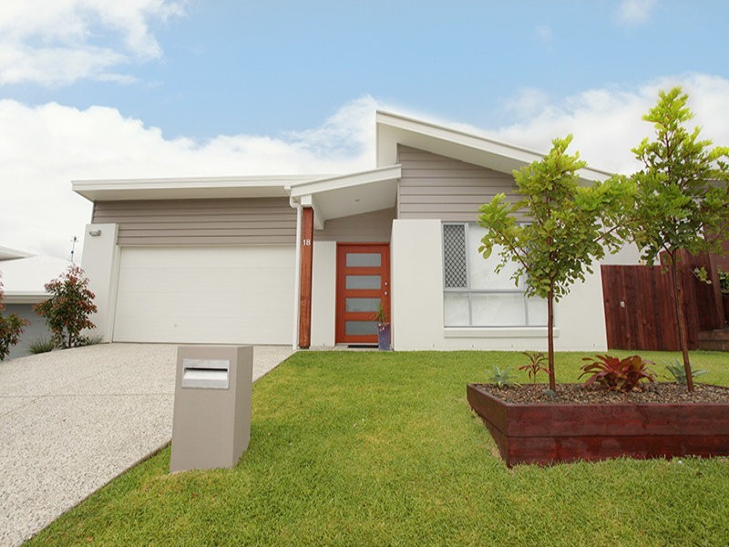 18 Harrier Crescent, Peregian Springs QLD 4573
