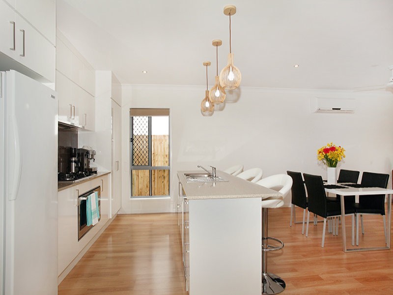 18 Harrier Crescent, Peregian Springs QLD 4573