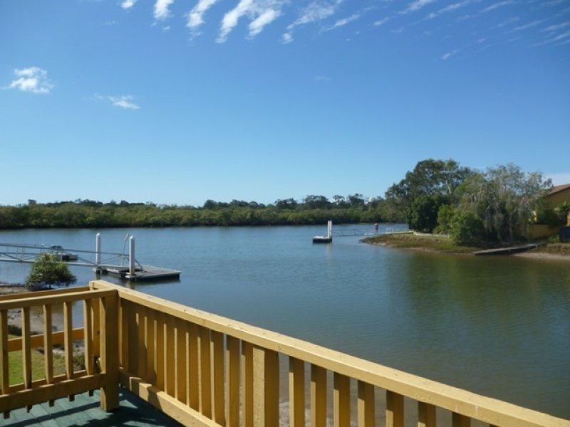 6 Paraka Court, Mountain Creek QLD 4557