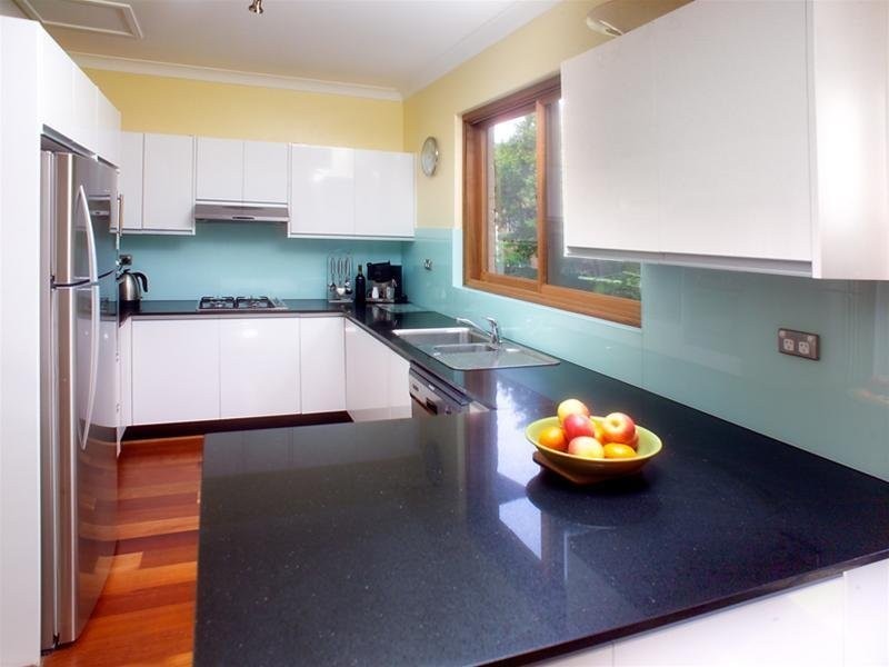 43 Edgehill Avenue, Botany NSW 2019