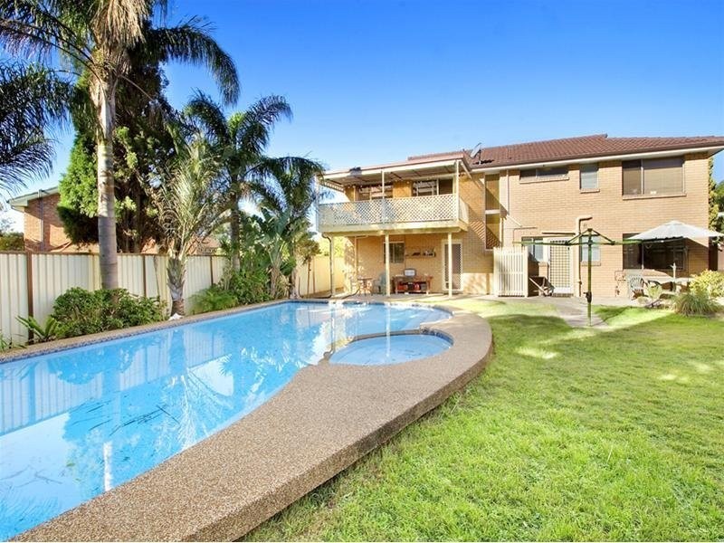 2 Prothero Place, Pagewood NSW 2035