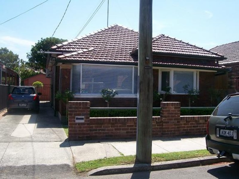 15 MACINTOSH STREET, Mascot NSW 2020