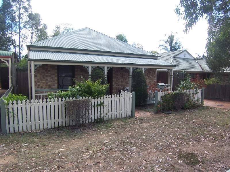 5 Battersea Close, Forest Lake QLD 4078