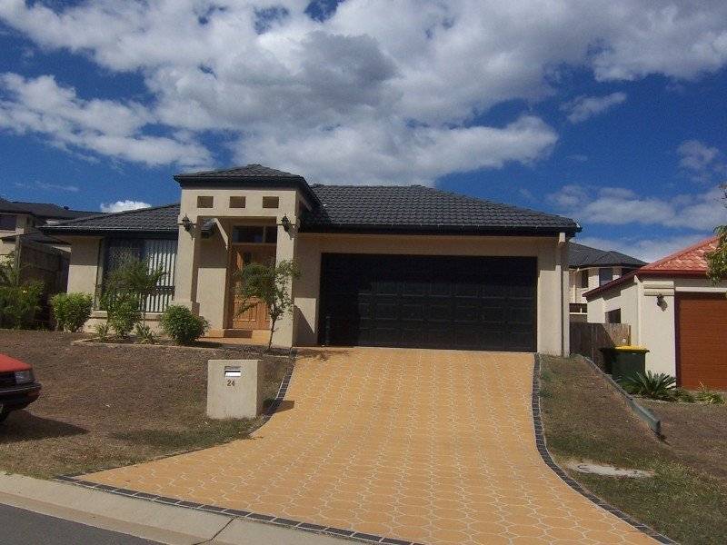 24 Hawthorne St, Forest Lake QLD 4078