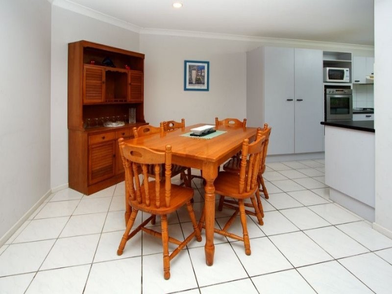 17 Atherton Circuit, Forest Lake QLD 4078