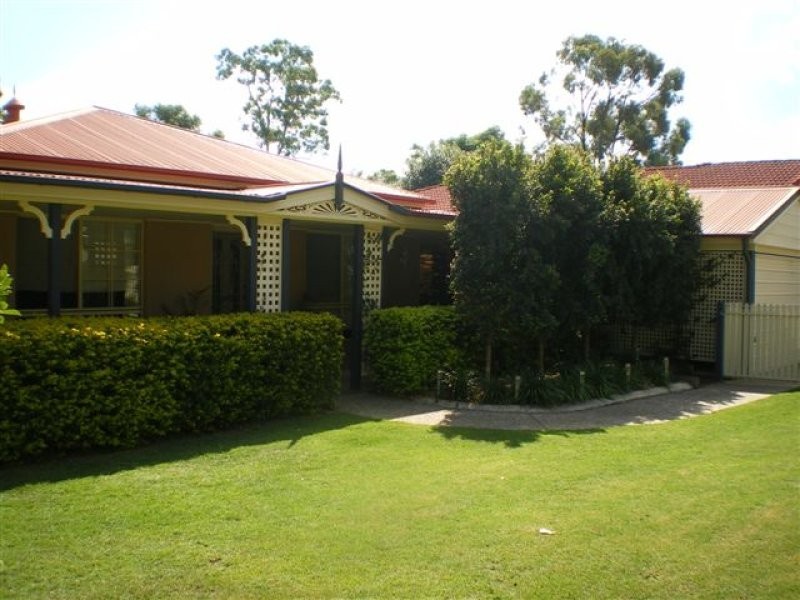 32 Atherton Circuit, Forest Lake QLD 4078