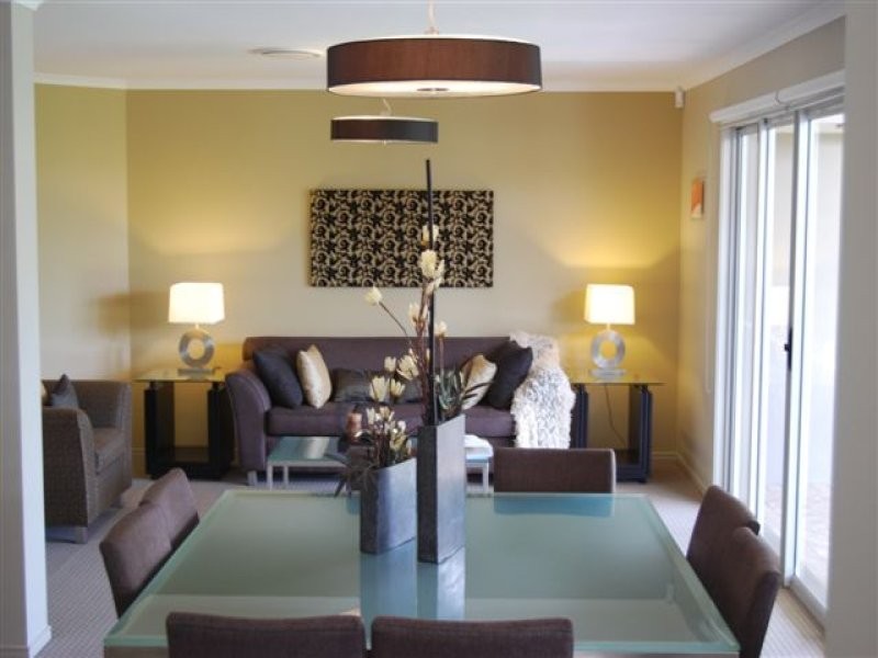 22 Cypress Street, Heathwood QLD 4110