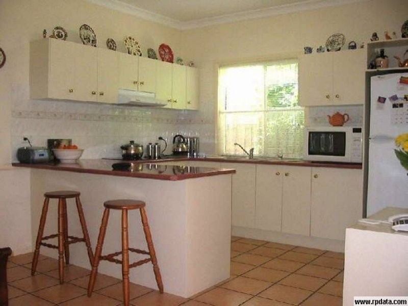 15 Hyde Place, Forest Lake QLD 4078