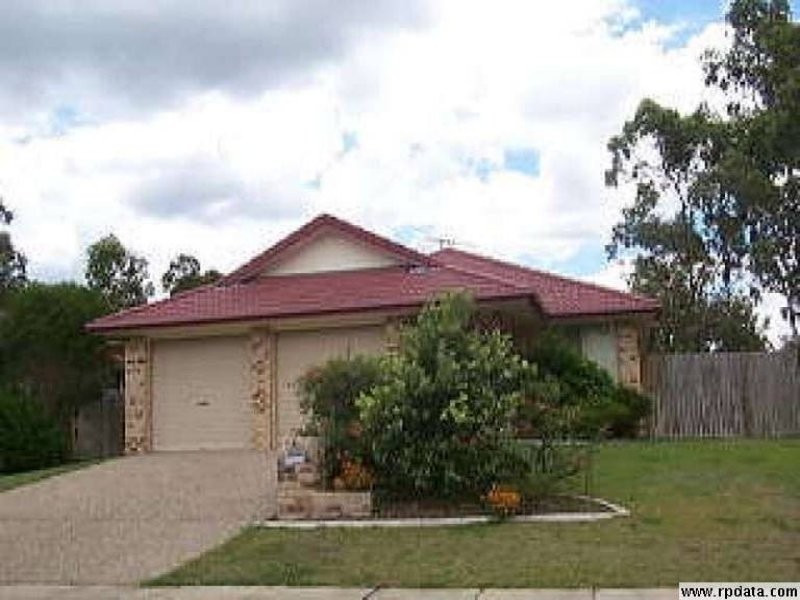 4 Lakeside Cres, Forest Lake QLD 4078