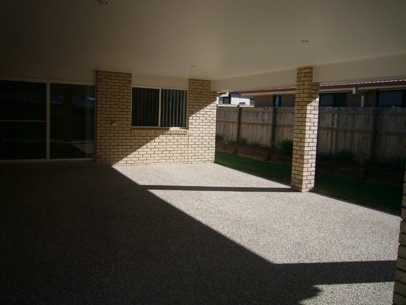 4 Mount Albert Lane, Forest Lake QLD 4078