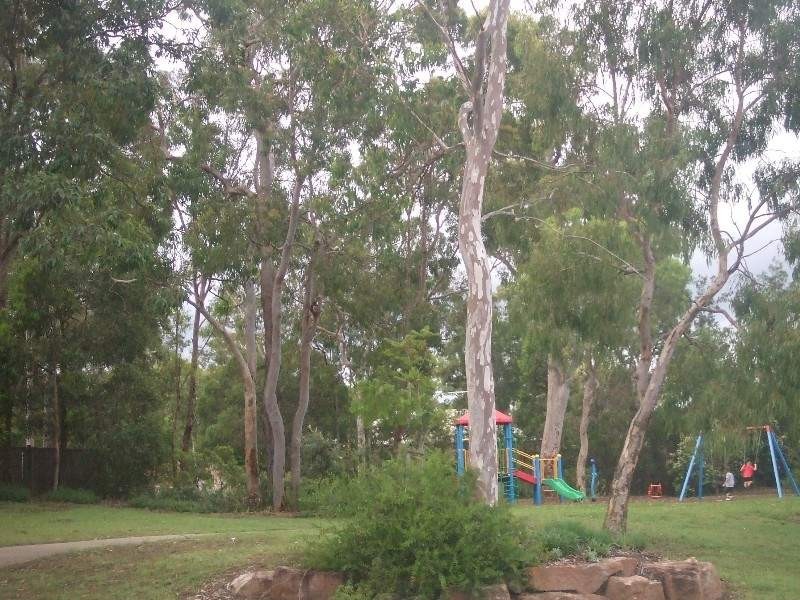 12 Queens Court, Forest Lake QLD 4078