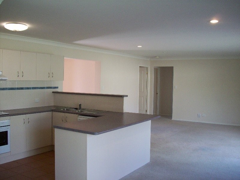 9 Kirribilli Cres, Forest Lake QLD 4078