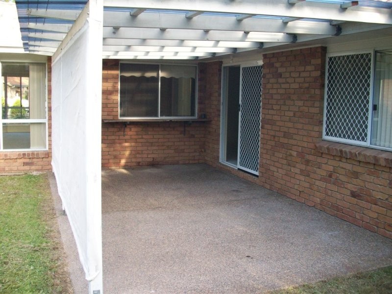 4 Redwood Close, Forest Lake QLD 4078