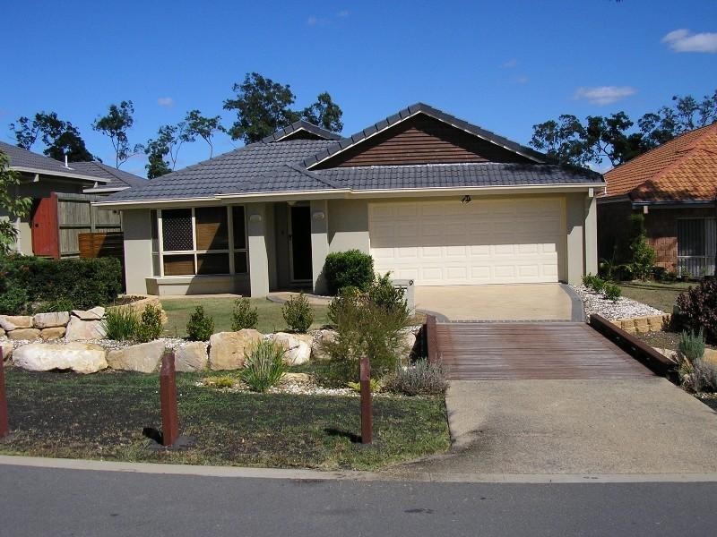 9 Booloumba Crescent, Forest Lake QLD 4078