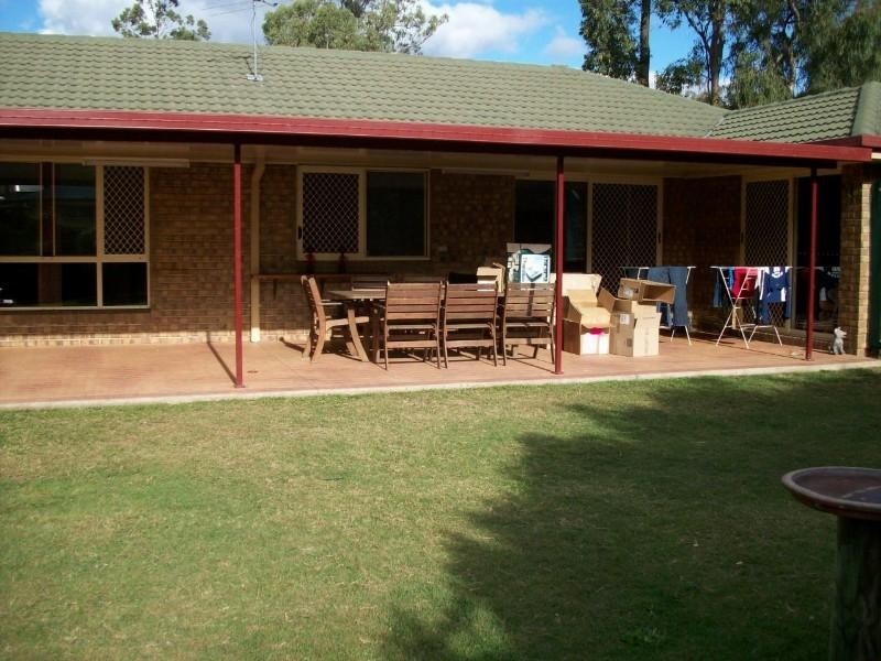 20 St James Street, Forest Lake QLD 4078