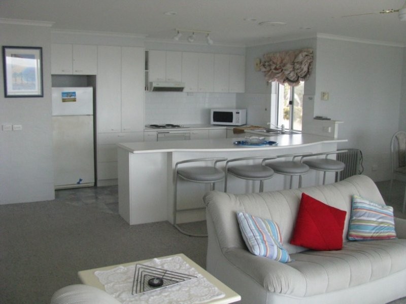 6/18 Surf Circle, Tura Beach NSW 2548
