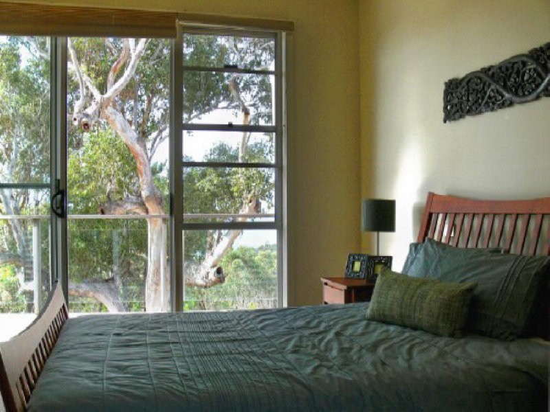 7 Lakeview Avenue, Merimbula NSW 2548