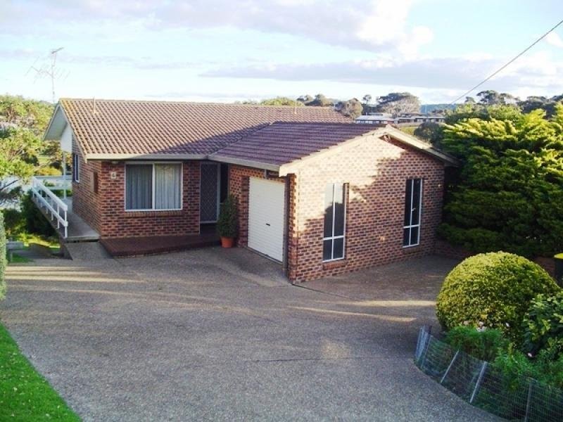 6 Keating Drive, Bermagui NSW 2546