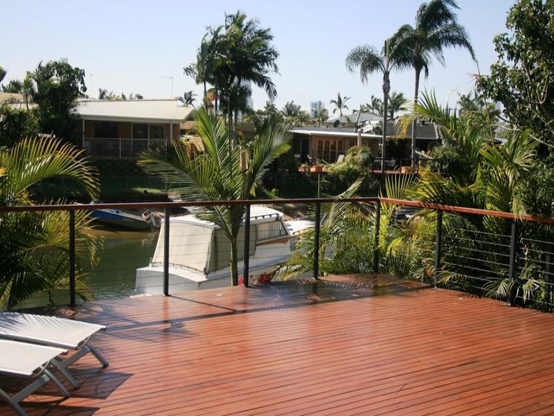 1 San Michele Court, Broadbeach Waters QLD 4218