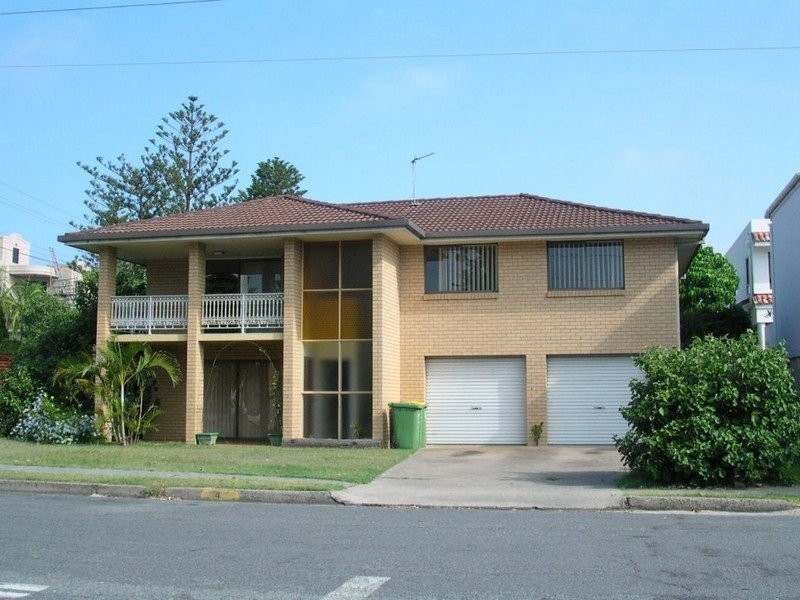 240 Hedges Avenue, Mermaid Beach QLD 4218