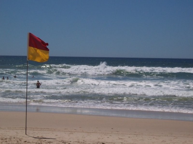 19 Ventura Road, Mermaid Beach QLD 4218