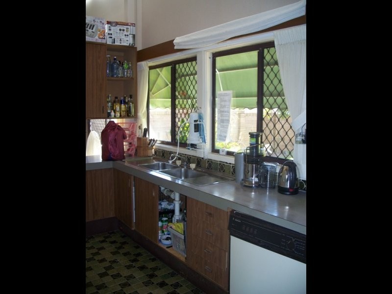 48 Avanti Street, Mermaid Waters QLD 4218