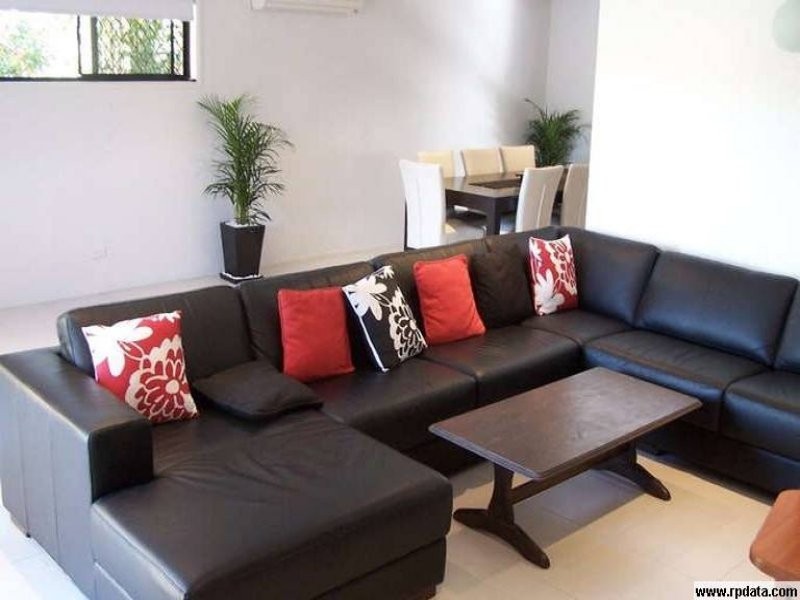 64 Arcadia Drive, Mermaid Waters QLD 4218