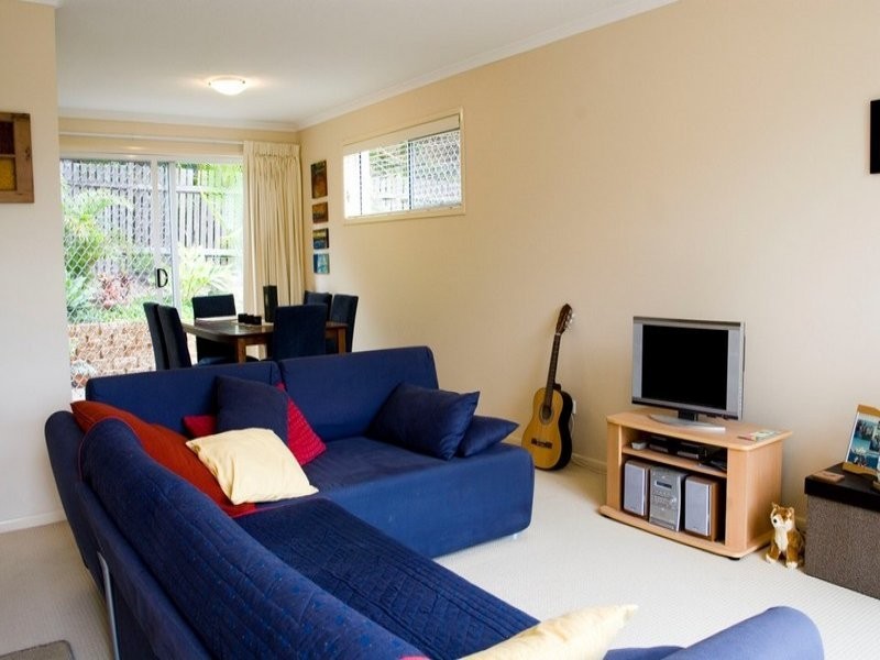 7/5 Greenlands Drive, Varsity Lakes QLD 4227