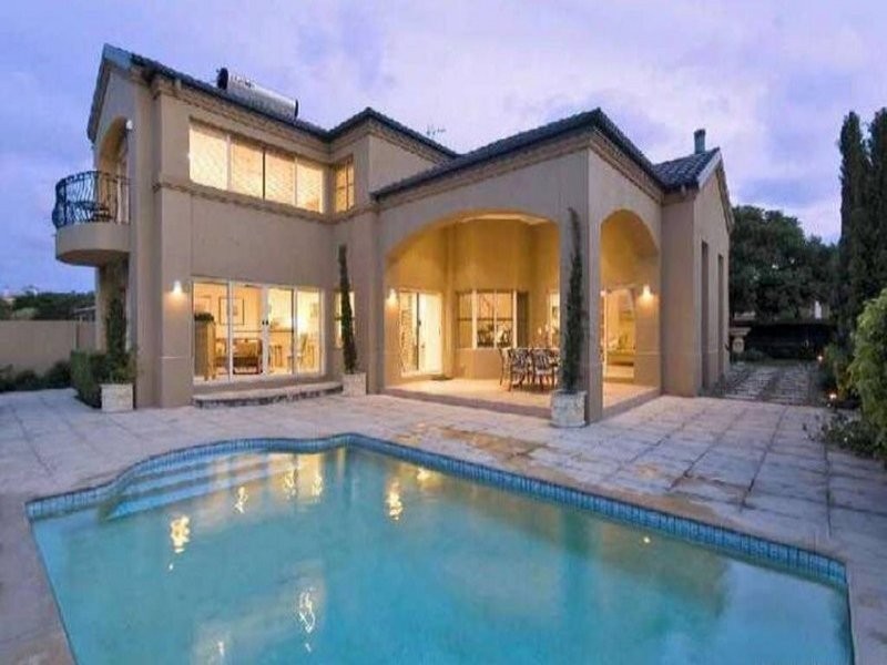 19 Julatten Drive, Robina QLD 4226