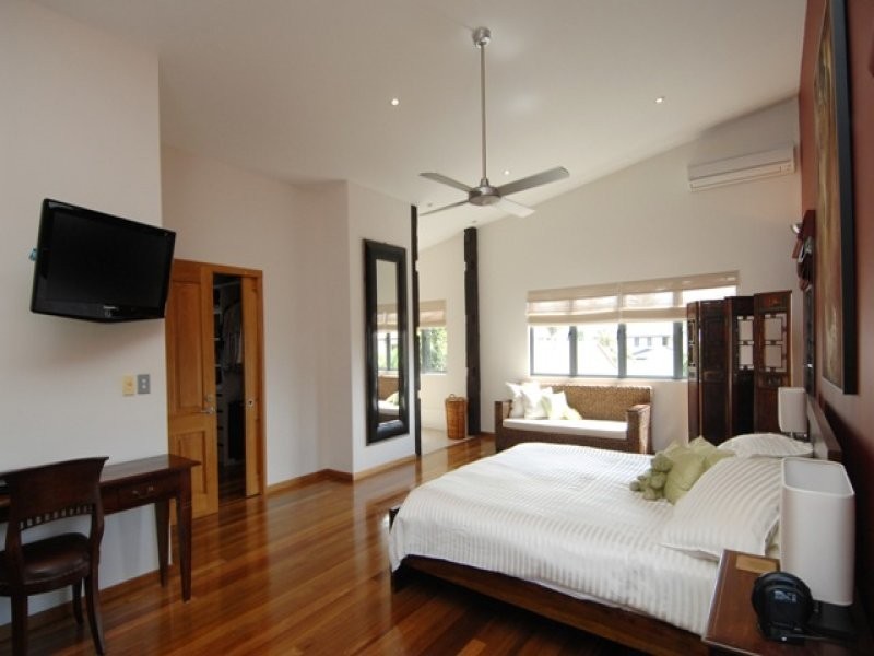35 Alfred Street, Mermaid Beach QLD 4218