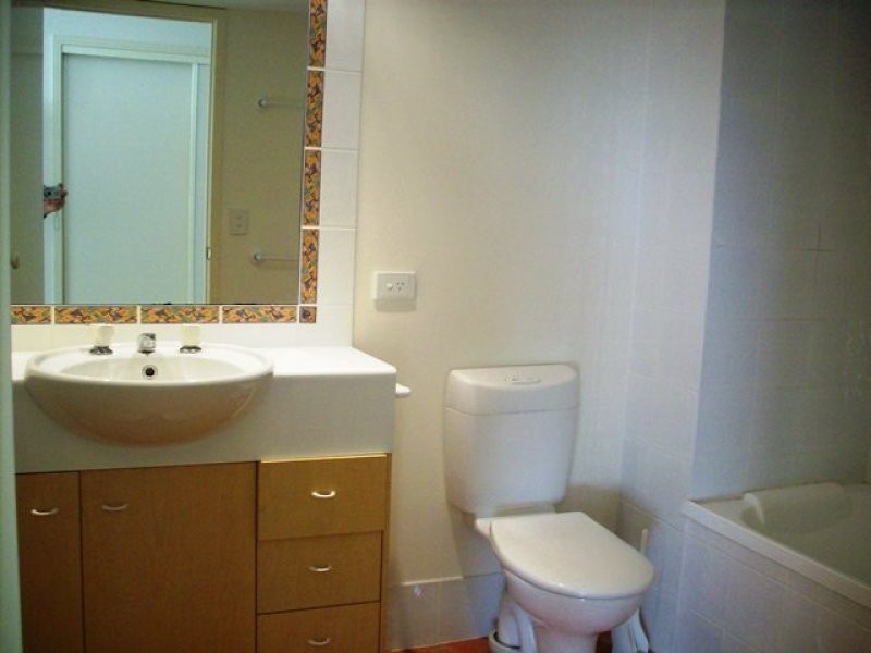 @/58 Petrel Avenue, Mermaid Beach QLD 4218