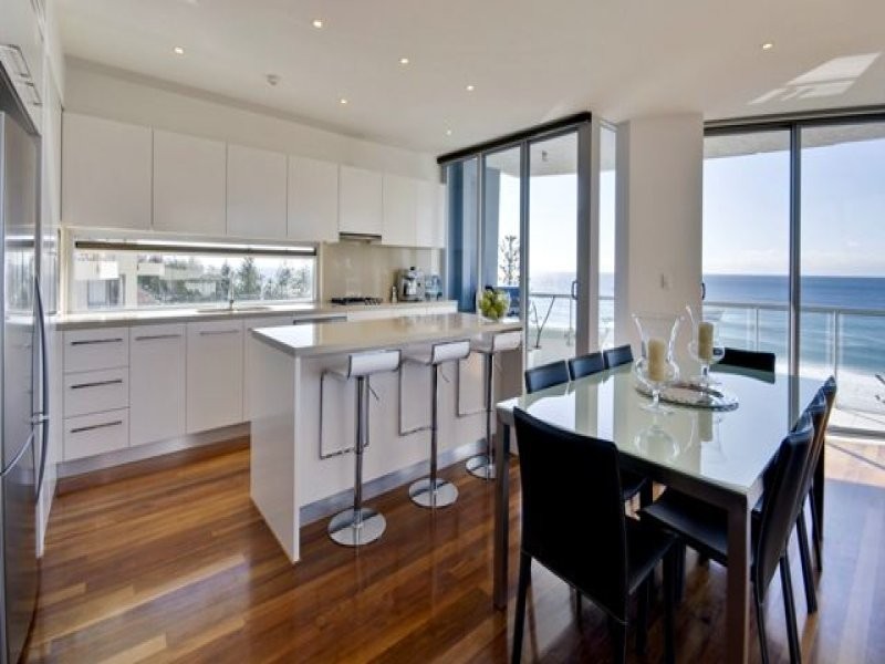 7/112 ‘Aspect on Burleigh’ The Esplanade, Burleigh Heads QLD 4220