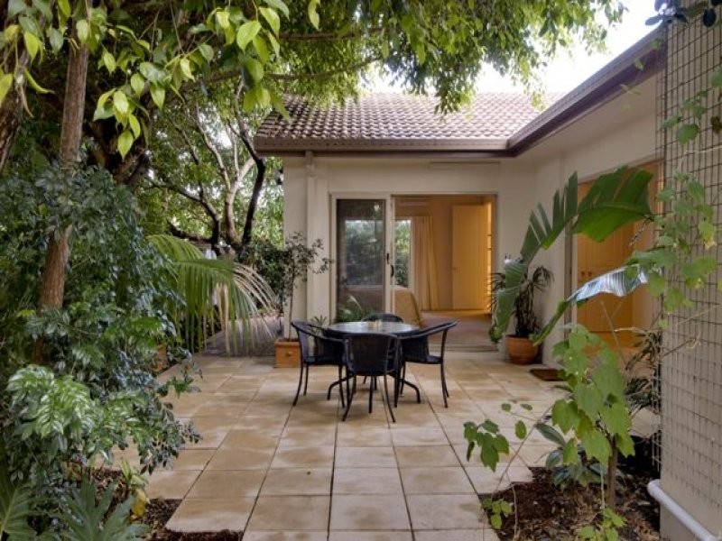 29 B Avanti Street, Mermaid Waters QLD 4218