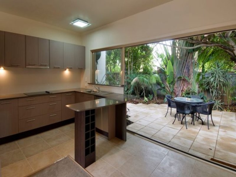 29 B Avanti Street, Mermaid Waters QLD 4218