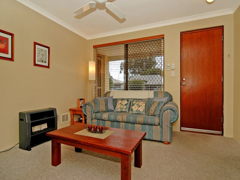 18 Hodges St, Middle Swan WA 6056