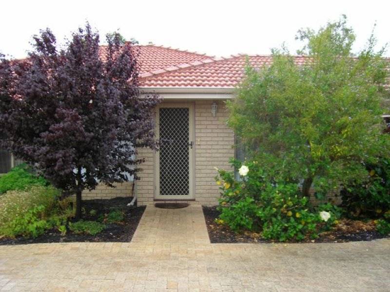 8/4 Muriel St, Middle Swan WA 6056