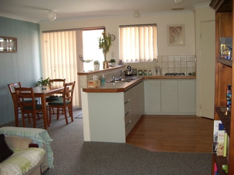 16 Campolino Gardens, Stratton WA 6056