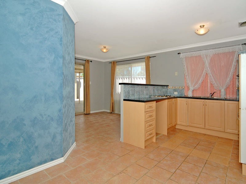 40 Lewis Jones Cross, Stratton WA 6056