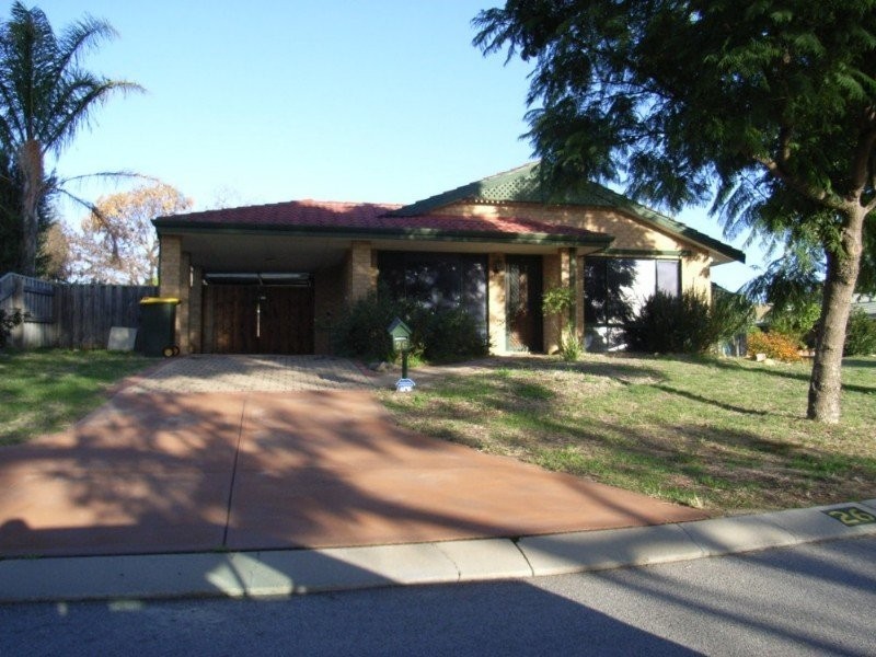 26 Kangaroo Ent, Stratton WA 6056
