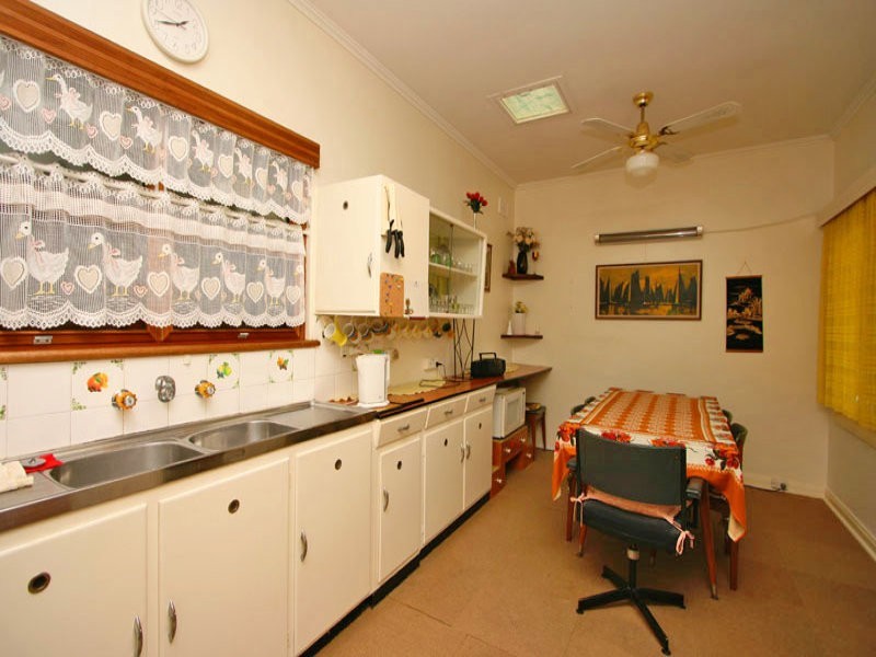 39 Passmore Street, West Richmond SA 5033